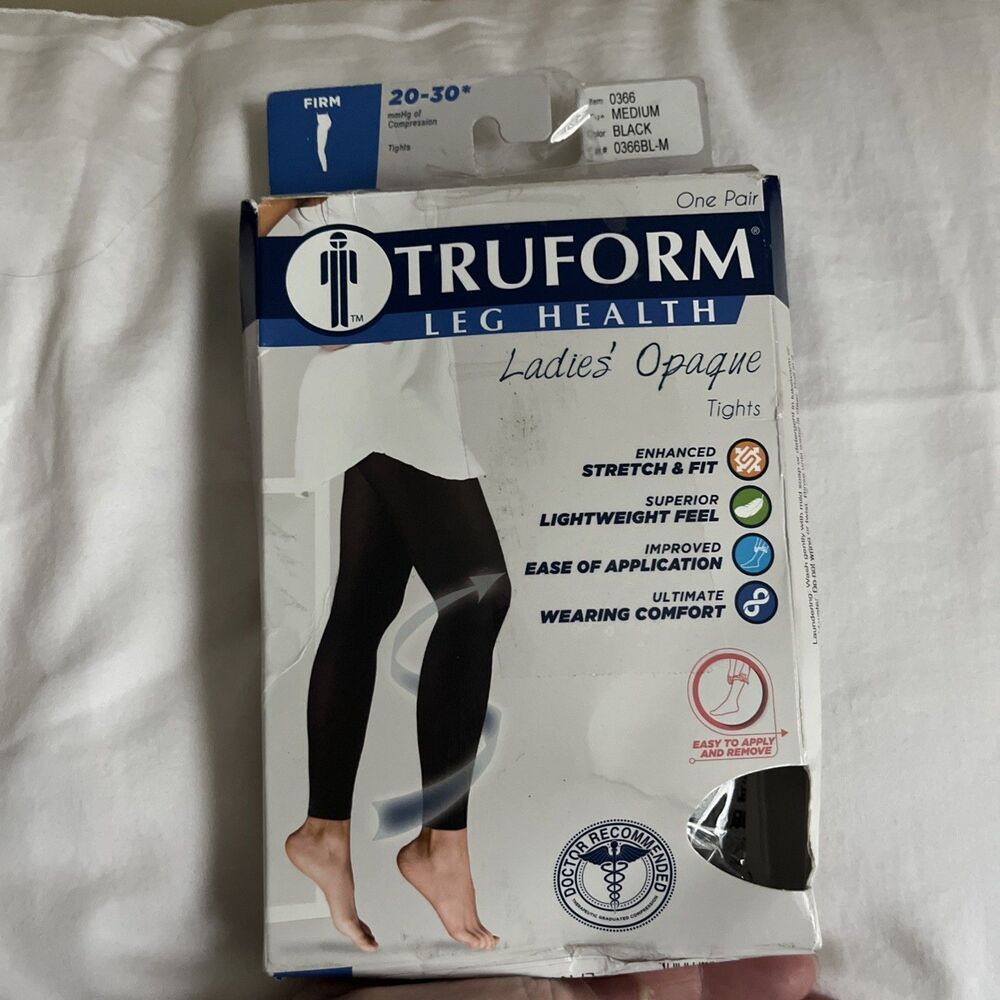 Truform Ladies Opaque Thigh High Stockings 20-30 OT Med Black 0366 NEW in box